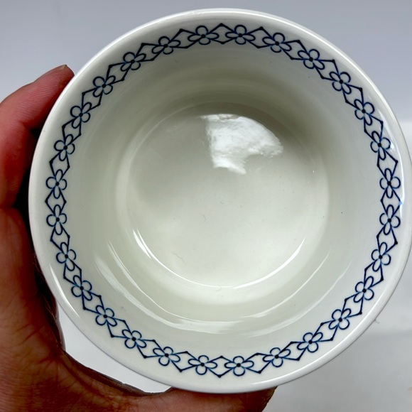 Vintage Royal Staffordshire ironstone “Willow” coffee pot cream & sugar - Picture 9 of 16